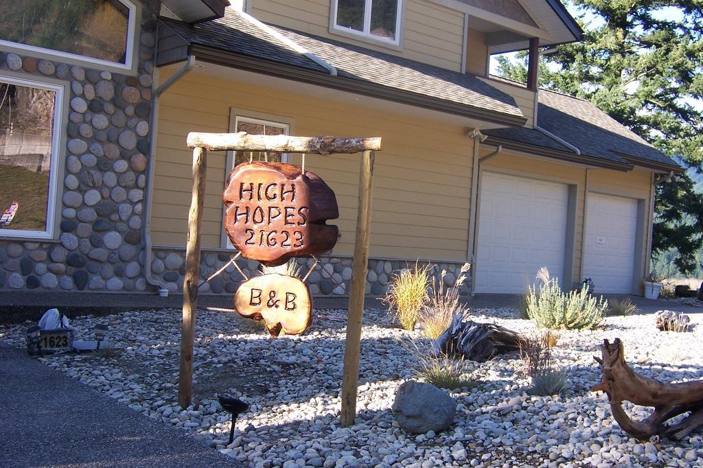High Hopes Bed And Breakfast Dış mekan fotoğraf